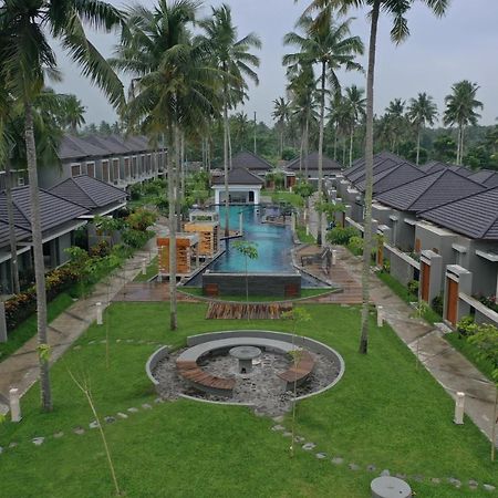 The Allure Villas Managed By Sahid Пангандаран Экстерьер фото