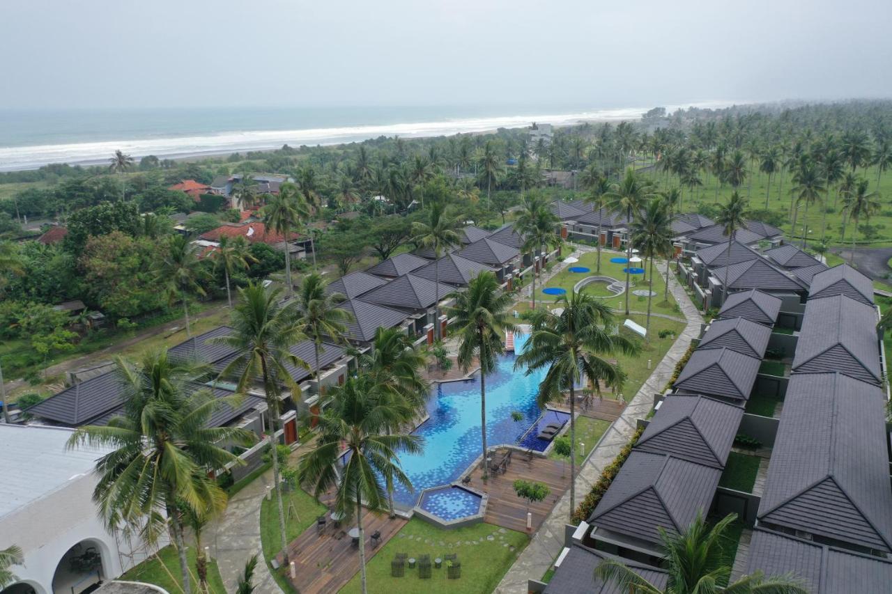 The Allure Villas Managed By Sahid Пангандаран Экстерьер фото